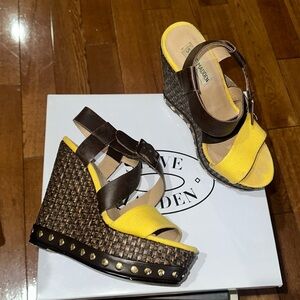 Steve Madden Yellow Wedges